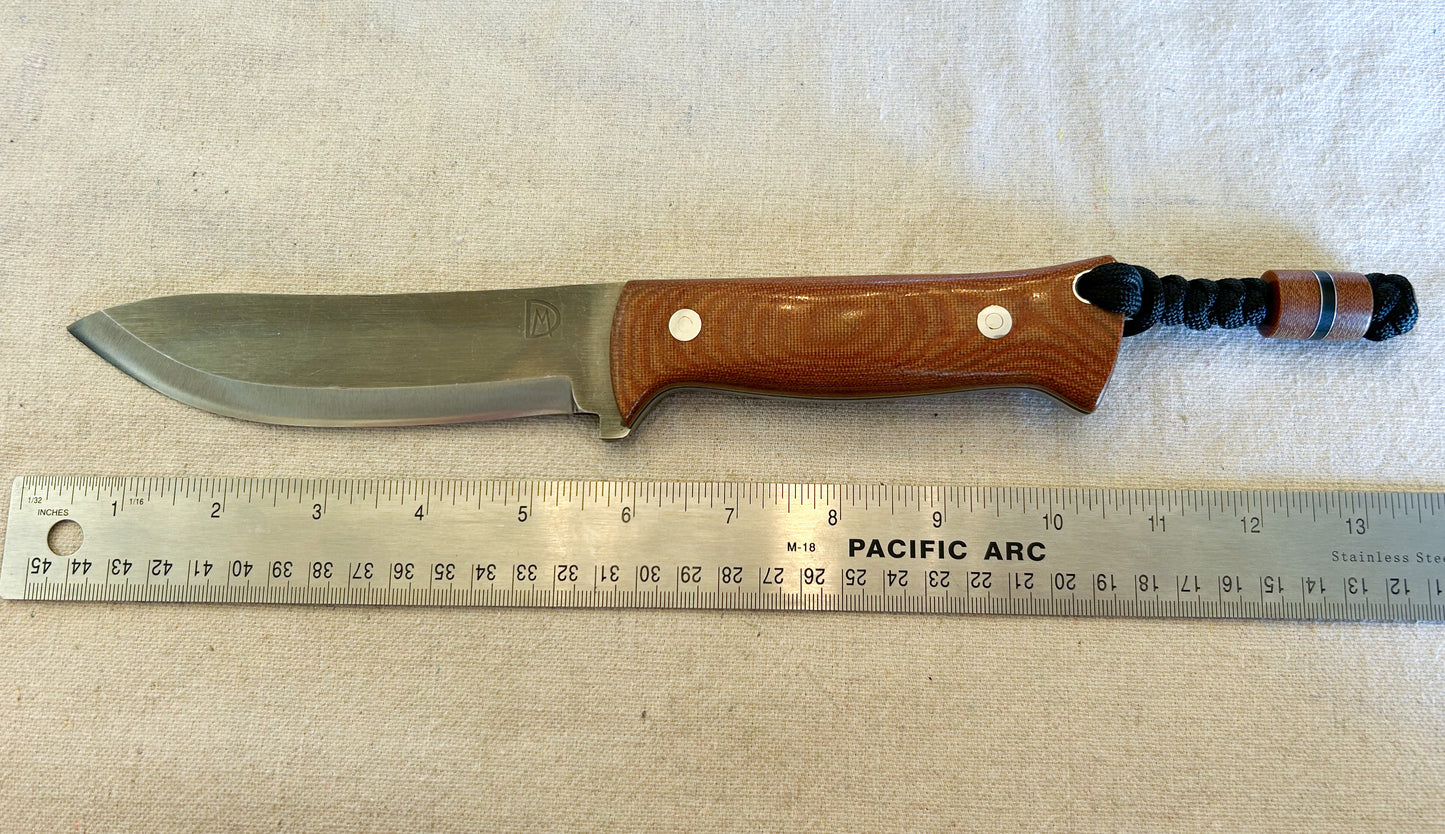 Endure bushcrafter in natural canvas micarta with black G10 and thin aluminum liners