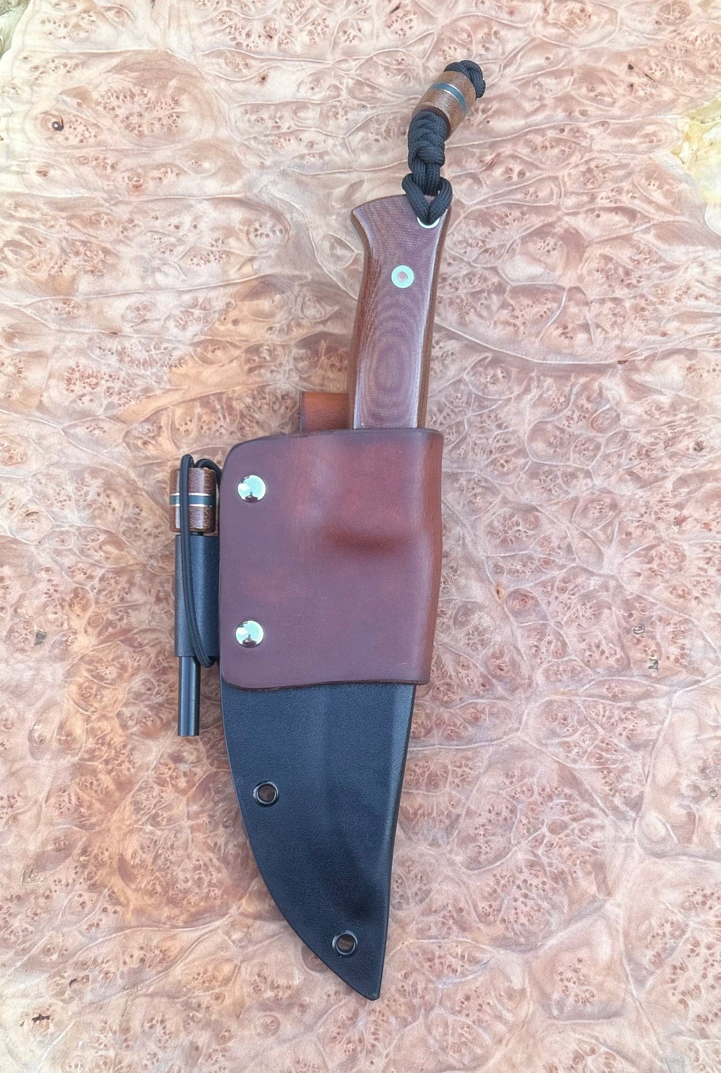 Endure Bushcrafter (natural canvas micarta with copper and forest green G10 liners, copper Loveless bolts)