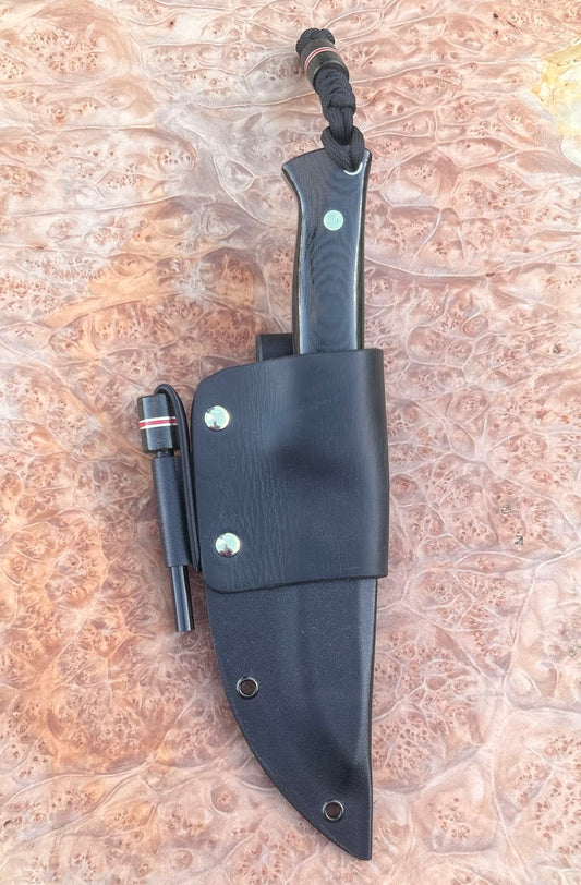 Endure Bushcrafter (black canvas micarta with THIN red G10 liners)