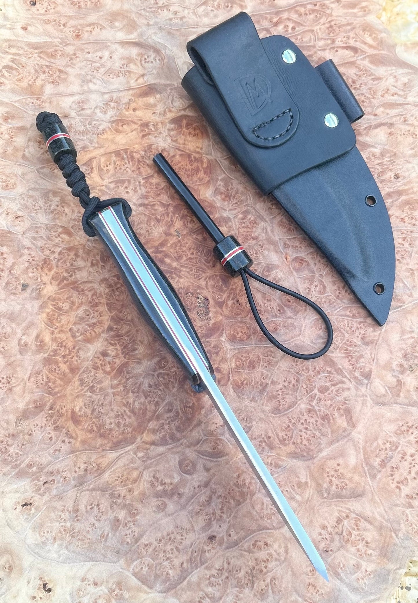 Endure Bushcrafter (black canvas micarta with THIN red G10 liners)