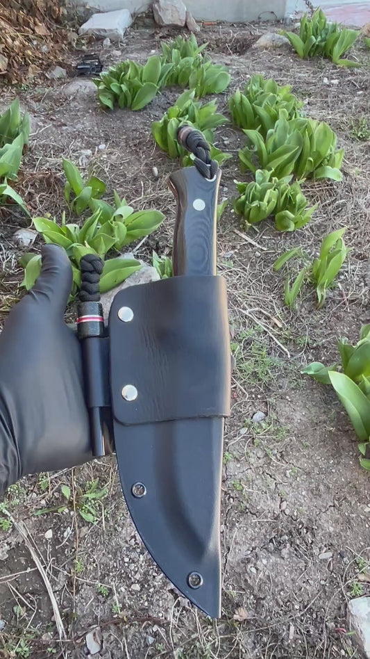 Endure bushcrafter with black canvas micarta with thin red G10 liners